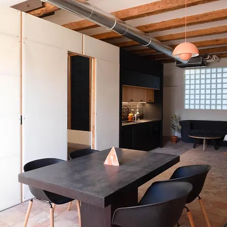 Heart Of Marseille: Spacious Loft For Couples And Friends Marseille